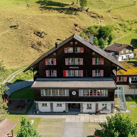 Engelberg Youth Hostel Eksteriør bilde