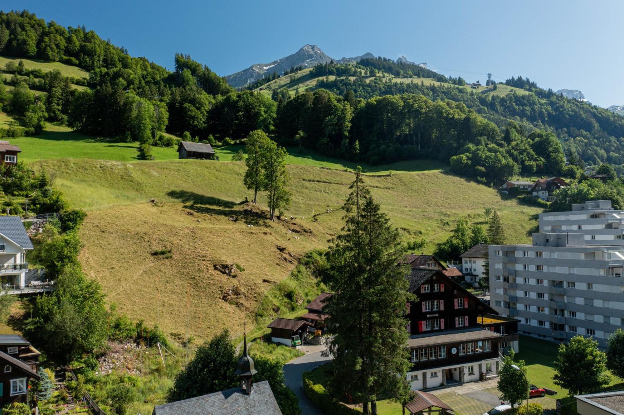 Engelberg Youth Hostel Eksteriør bilde